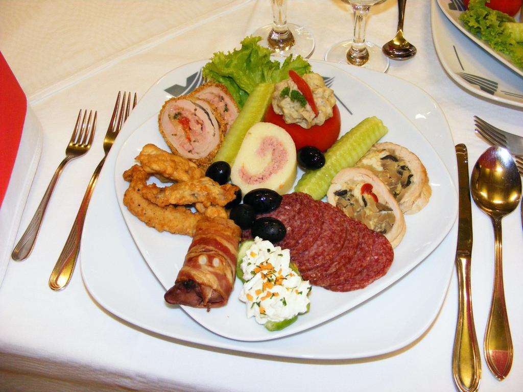 Târgu-Mureş Hotel Ciao Bed & Breakfast المطعم الصورة